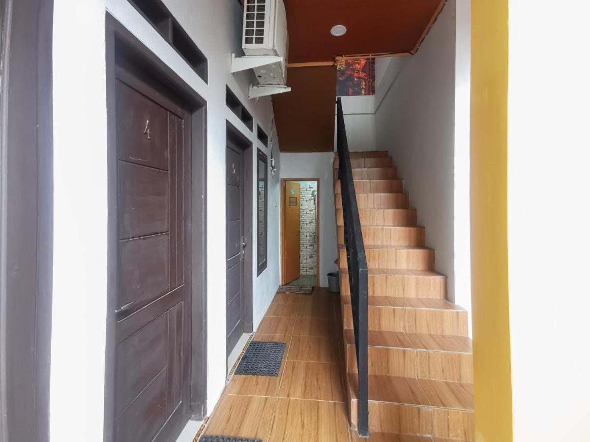 Hotel Reddoorz @ Jalan Urip Sumoharjo Lampung à Bandar Lampung Extérieur photo