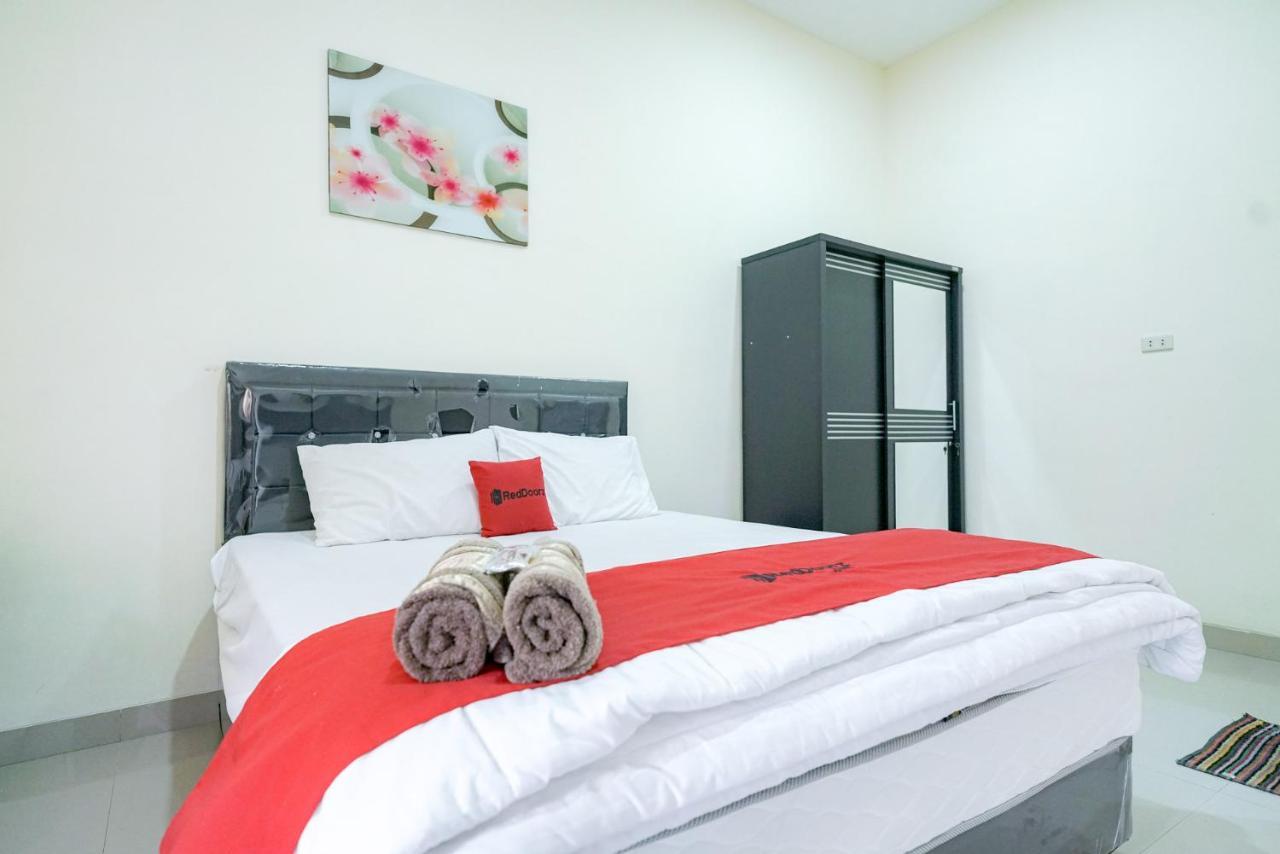 Hotel Reddoorz @ Jalan Urip Sumoharjo Lampung à Bandar Lampung Extérieur photo
