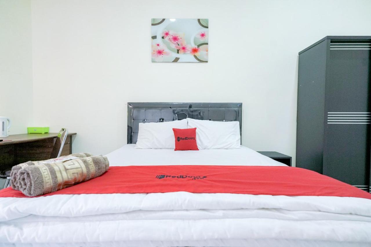 Hotel Reddoorz @ Jalan Urip Sumoharjo Lampung à Bandar Lampung Extérieur photo