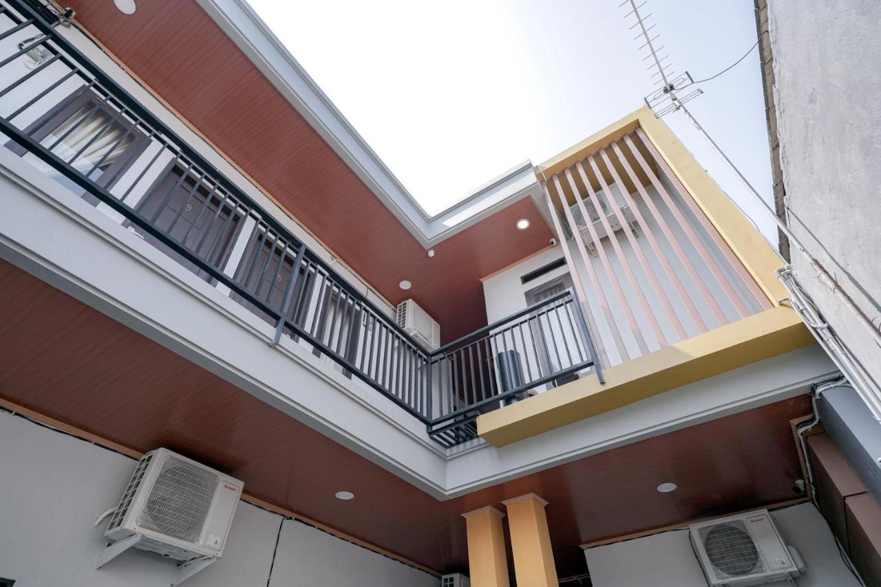 Hotel Reddoorz @ Jalan Urip Sumoharjo Lampung à Bandar Lampung Extérieur photo