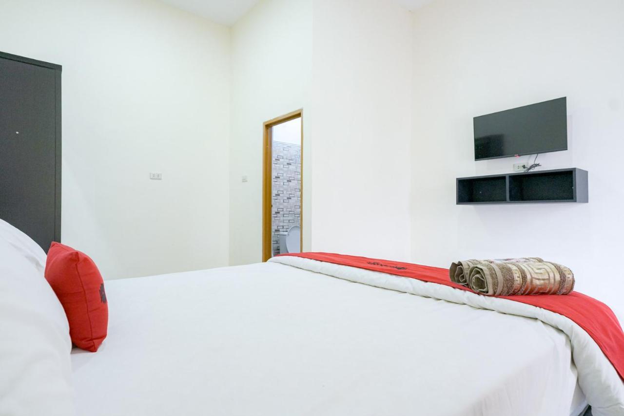 Hotel Reddoorz @ Jalan Urip Sumoharjo Lampung à Bandar Lampung Extérieur photo